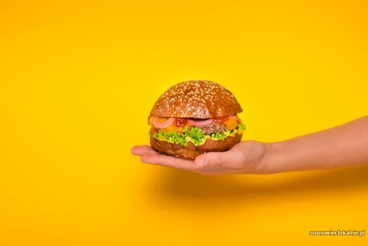 praca-w-holandii-pakowanie-burgerow-i-frikandel-56951.webp